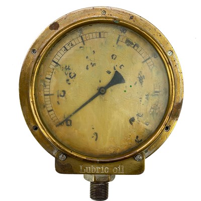 Lot 30 - A brass Dewrance & Co London pressure gauge.