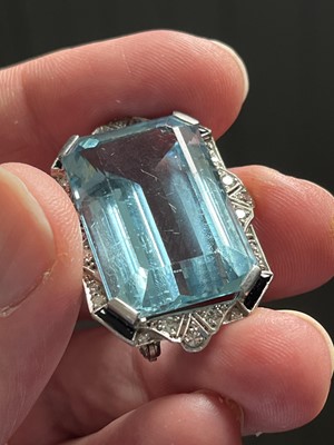 Lot 108 - An impressive Art Deco large aquamarine and diamond demi-parure.