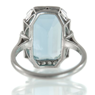 Lot 108 - An impressive Art Deco large aquamarine and diamond demi-parure.