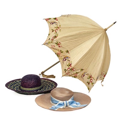 Lot 307 - A Victorian silk parasol by Paragon S. Fox & Co Limited.