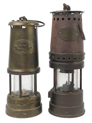 Lot 145 - A Patterson Lamps Ltd Type.GTL9 miners lamp.