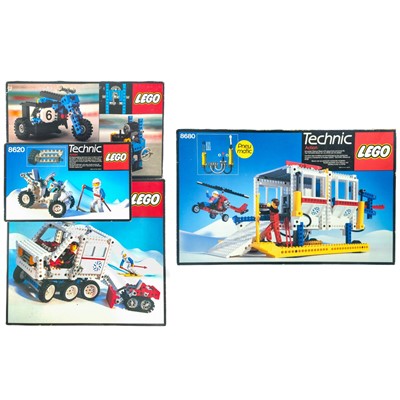 Lot 774 - Lego - Technic x4 sets