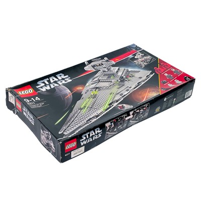 Lot 817 - Lego - Star Wars - Imperial Star Destroyer set 6211