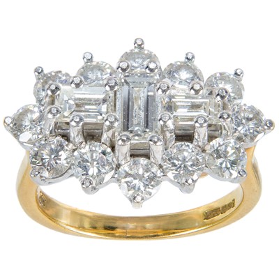 Lot 74 - An 18ct diamond set dress ring with 2ct total diamond weight approximately.