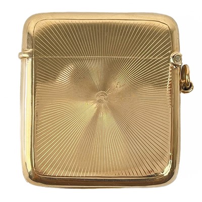 Lot 96 - A fine George V 9ct gold fob vesta case by Horton & Allday.