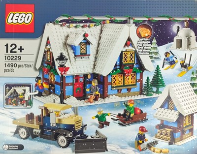 Lot 819 - Lego - Creator / Christmas sets x 3 large and numerous small