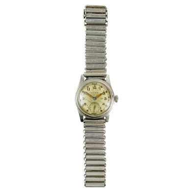 Lot 157 - A Cyma WWII gentleman's manual wind military stainless steel wristwatch.