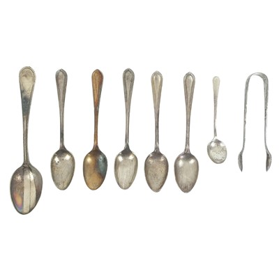 Lot 126 - A set of five George V silver teaspoons and sugar tongs.