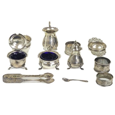 Lot 85 - A selection of silver items.