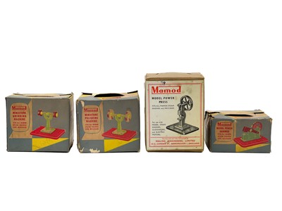 Lot 871 - Mamod Stationary Engine etc.