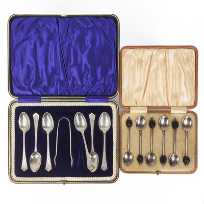 Lot 131 - Two Edwardian silver spoon cased sets.