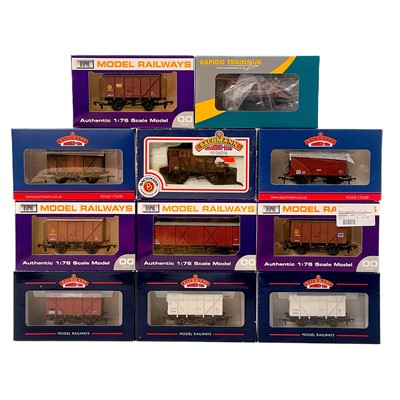 Lot 617 - Bachmann, Dapol and Rapido Trains "00" 12 Ton BR Wooden Vans - a varied selection (x30 models)