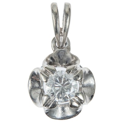 Lot 474 - A modern 18ct white gold and 0.40ct (approx) diamond single-stone pendant.