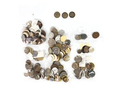 Lot 140 - World coinage and bank notes - emphasis on South Africa, Zimbabwe etc.