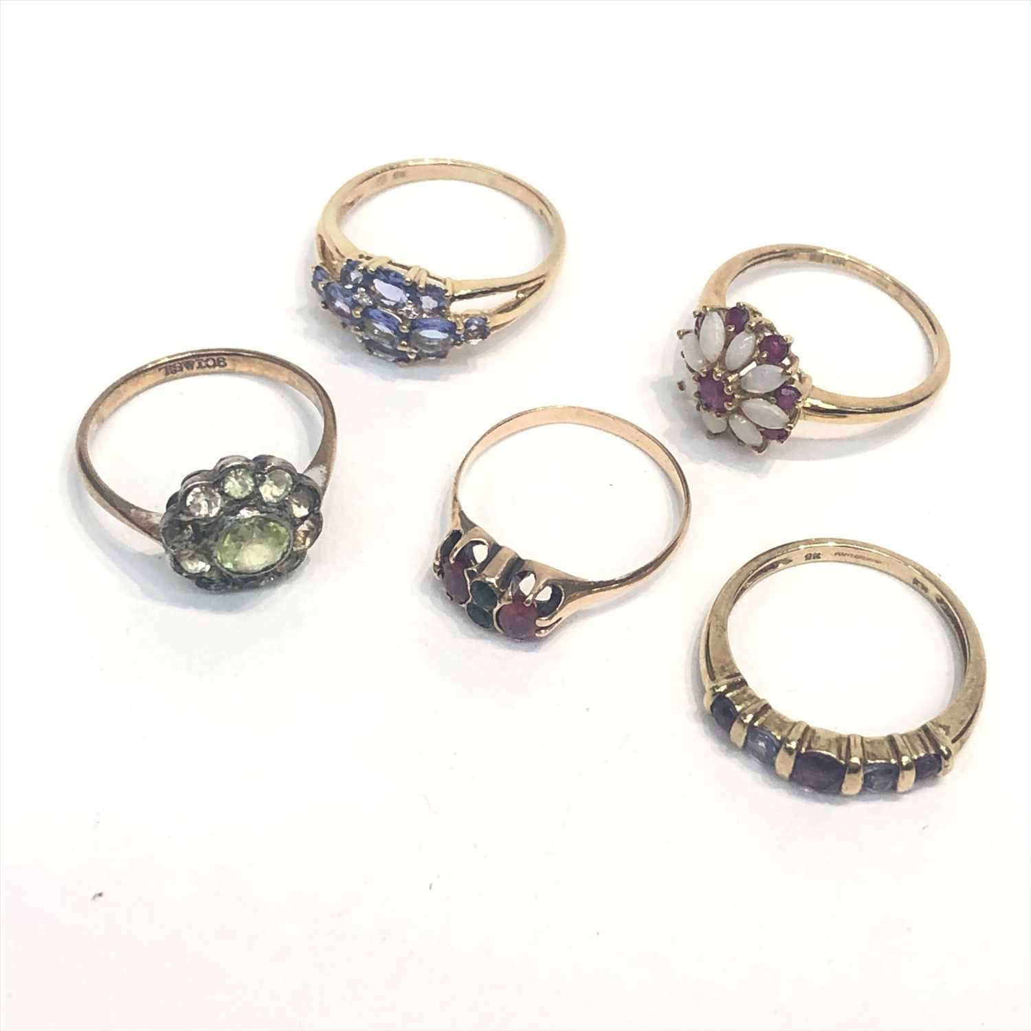 Lot 2822 - Five 9ct. gold rings