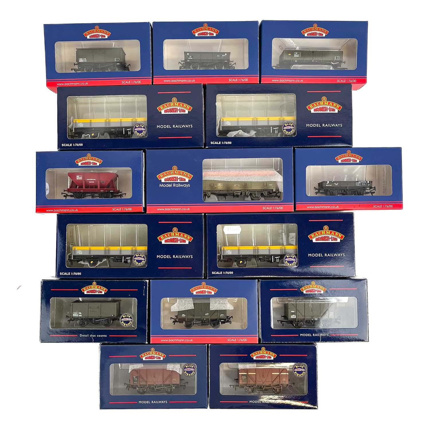 Lot 620 - Bachmann "00" Departmental Vans and Open Wagons (x15)