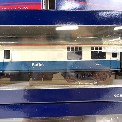 Lot 623 - Bachmann boxed "00" BR MK1 blue & grey livery coaches (x10)