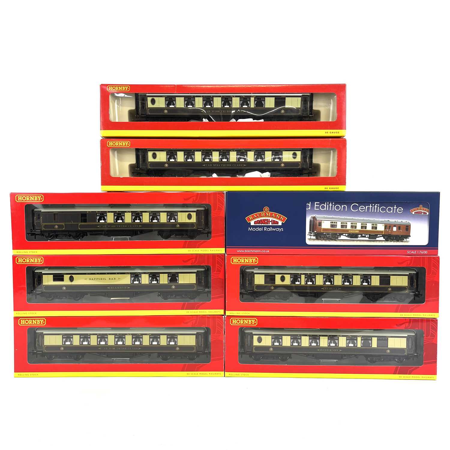 Lot 624 - Hornby Bachmann Pullman Carriages (x8)