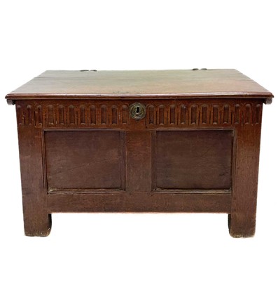 Lot 89 - An 18th century small oak coffer.