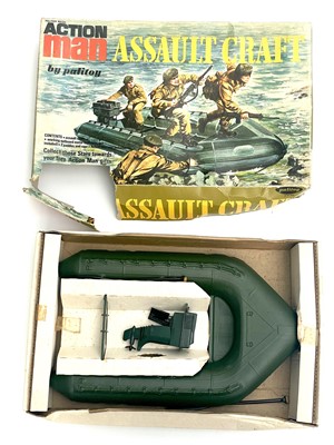 Lot 879 - Action Man figures and accessories