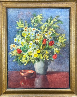 Lot 46 - Winifred J JONES (XX)