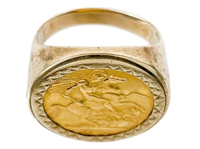 Lot 46 - A 9ct gold-mounted 1976 full sovereign coin ring.