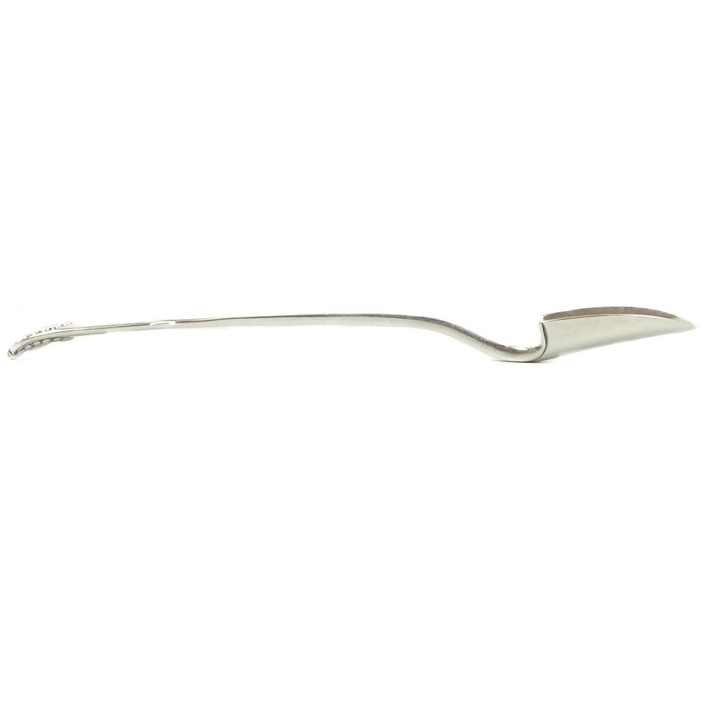 Lot 206 - A Victorian heavy silver fiddle thread and