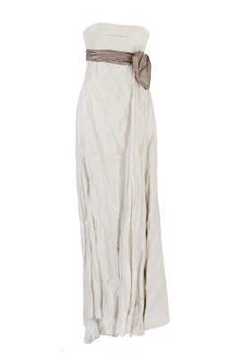 Lot 381 - Jacques Azagury - A silk evening dress worn by Helen Mirren.