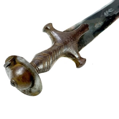 Lot 161 - An Indian Tulwar.