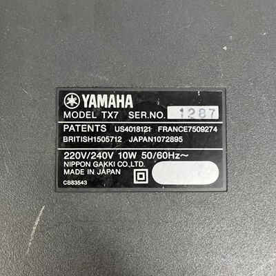 Lot 208 - Yamaha TX7