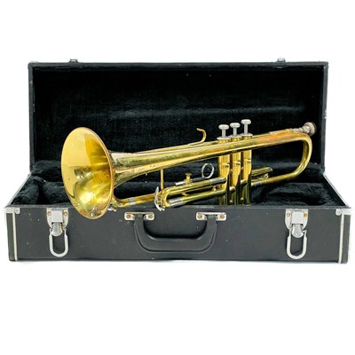 Lot 307 - A vintage Boston trumpet.