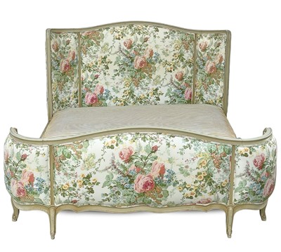 Lot 430 - A French painted lit bateau bed.