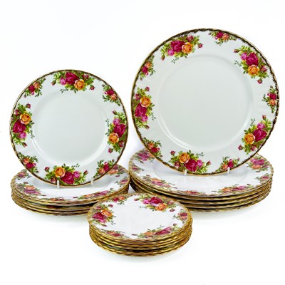 Lot 592 - Royal Albert Old Country Rose part service.
