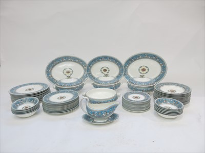 Lot 922 - A Wedgwood 'Florentine' dinner service,...