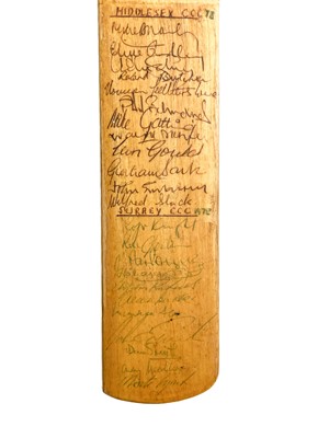 Lot 150 - A Duncan Fearnley signed cricket bat.