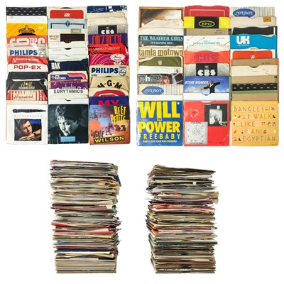 Lot 206 - A mixed bag of 7" singles.