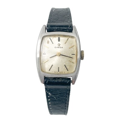Lot 122 - An Omega lady's stainless steel manual wind wristwatch.