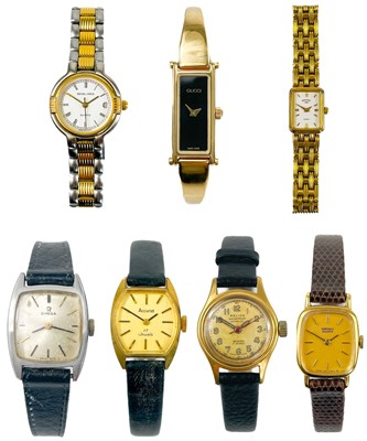 Lot 114 - A selection of lady's wristwatches.