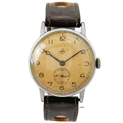 Lot 201 - A Thiel German military stainless steel gentleman's manual wind wristwatch.