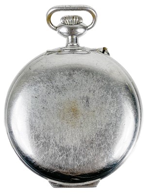 Lot 55 - An early 20th-century chrome case military alarm pocket watch.
