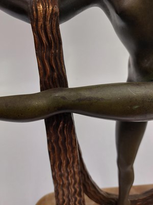 Lot 1 - An Art Deco bronze of a female dancer on an onyx base.