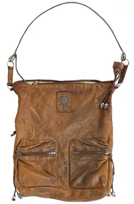 Lot 484 - A Thomas Wylde tan leather shoulder bag.