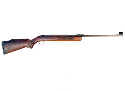 Lot 301 - A BSA Airsporter S underlever .22 air rifle.