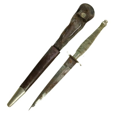 Lot 304 - A Fairbairn Sykes first pattern fighting knife.