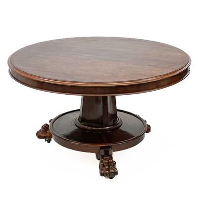 Lot 707 - A William IV mahogany circular tip-top dining table.