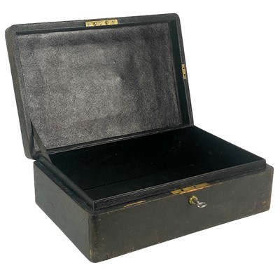 Lot 90 - A George VI leather bound dispatch box by John Peck & Sons.