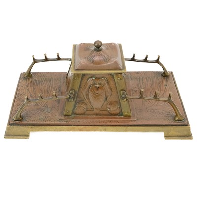 Lot 295 - A Jugendstil inspired brass and copper inkwell or Standish.