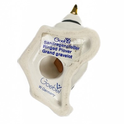 Lot 511 - A collection of Goebel Pottery birds.