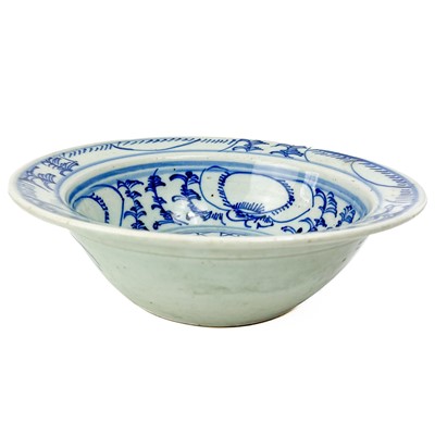 Lot 1157 - A Chinese blue and white porcelain bowl, 19th century.