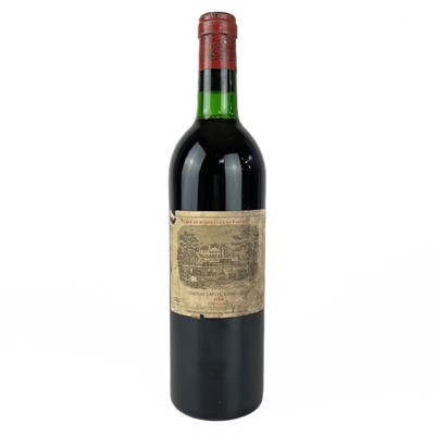 Lot 263 - A bottle of Chateau Lafite Rothschild Pauillac 1980.